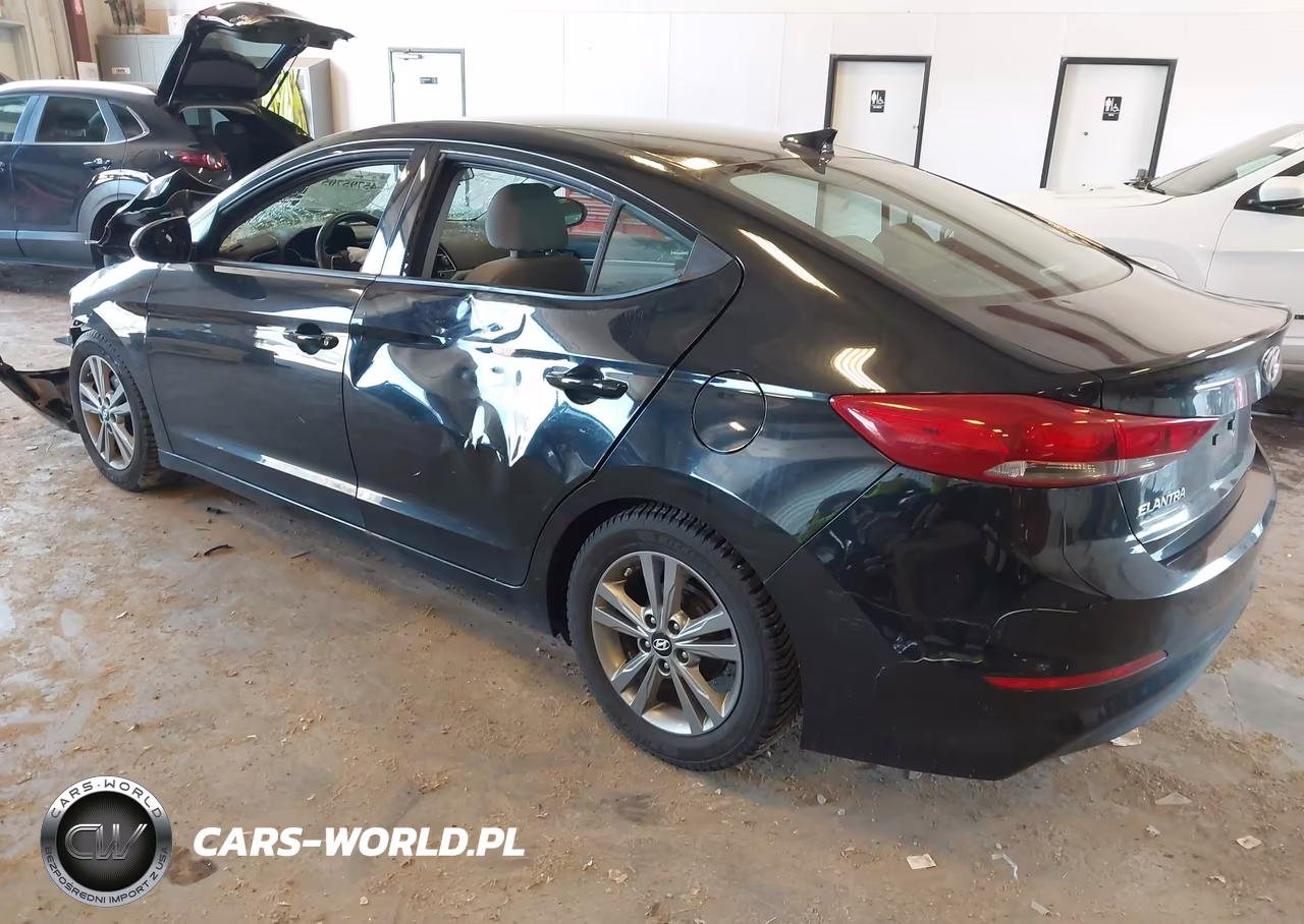 2017 Hyundai Elantra Se VIN:5NPD84LF5HH097356 - 3