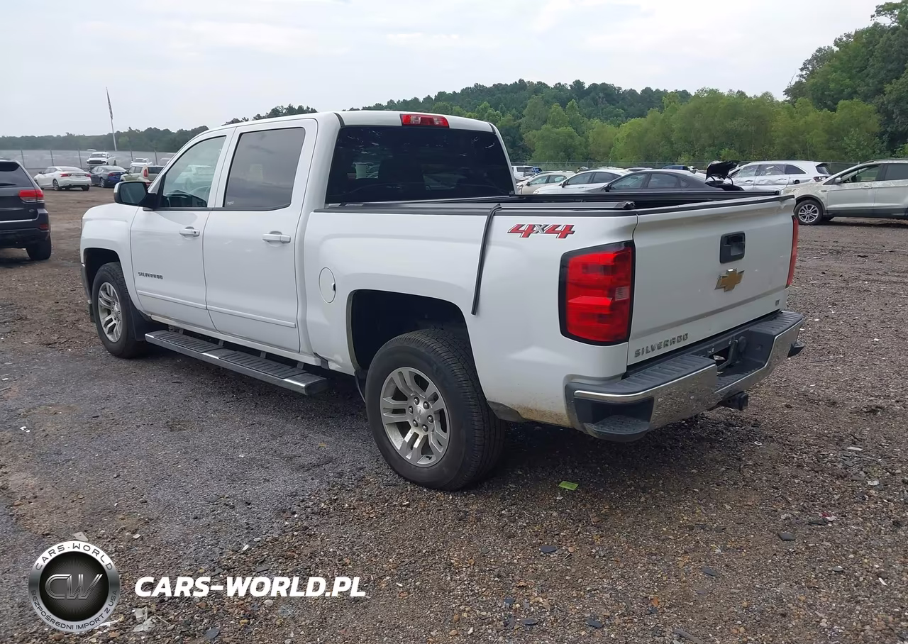 2018 Chevrolet Silverado 1500 1Lt VIN:3GCUKREC6JG293080 - 3
