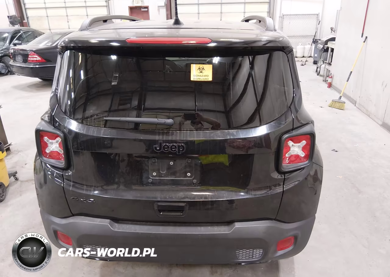 2022 Jeep Renegade Altitude 4X4 VIN:ZACNJDE11NPN72575 - 17