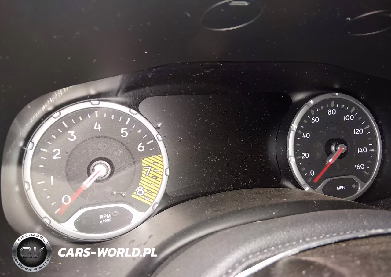 2022 Jeep Renegade Altitude 4X4 VIN:ZACNJDE11NPN72575 - 7