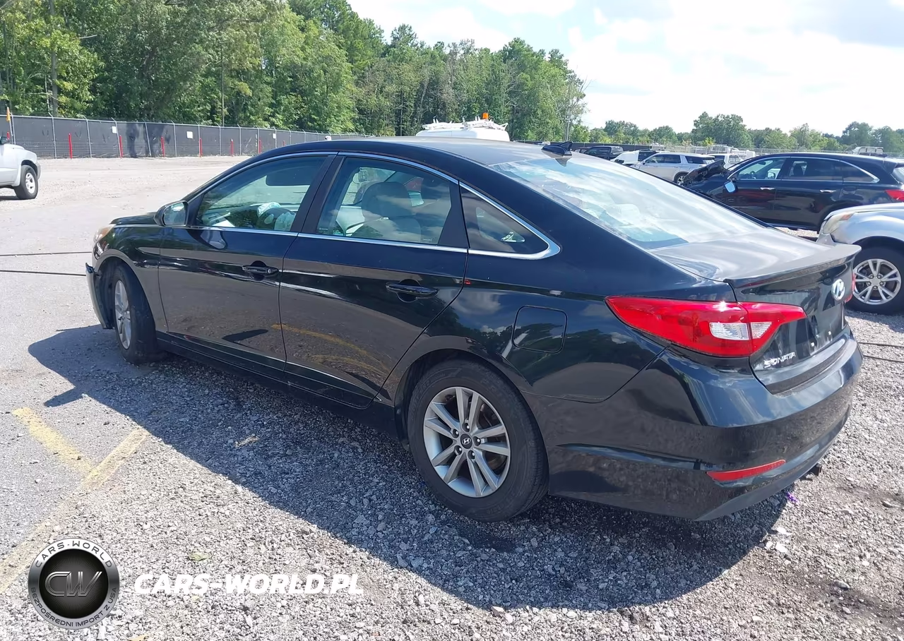 2015 Hyundai Sonata Se VIN:5NPE24AF5FH018466 - 3