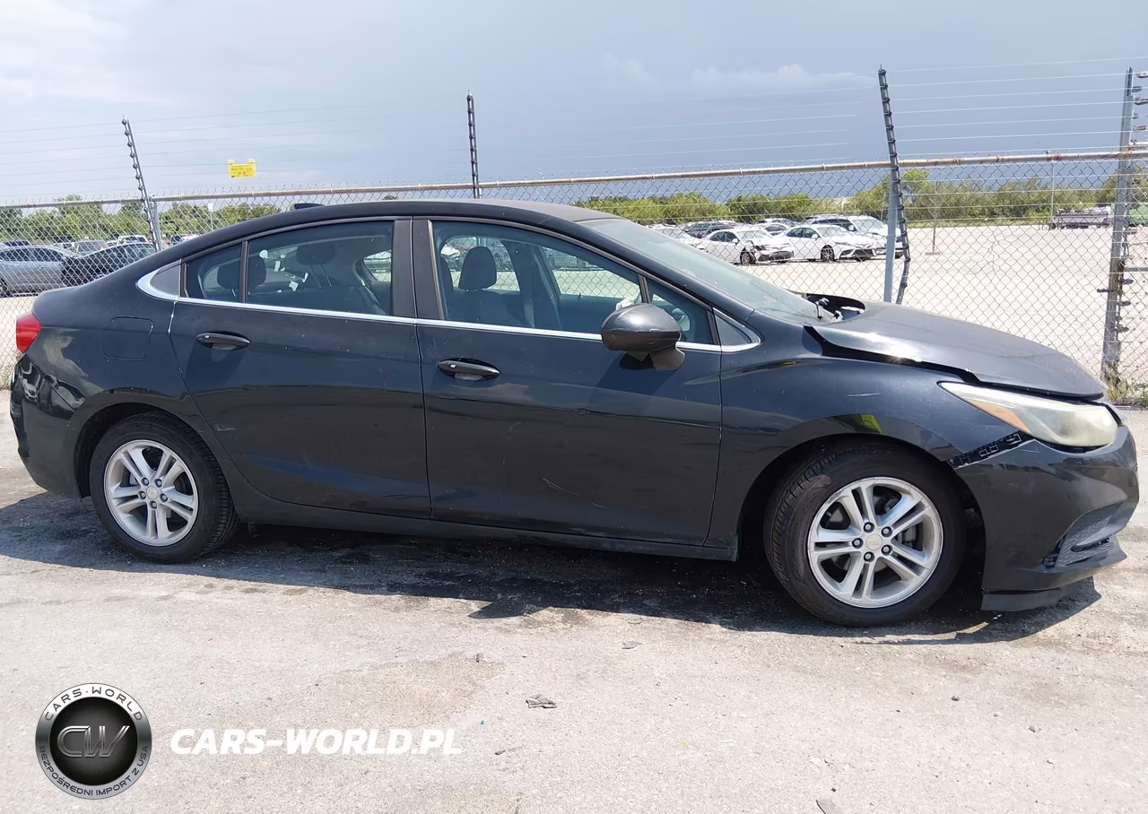 2017 Chevrolet Cruze Lt Auto VIN:1G1BE5SM6H7102485 - 12