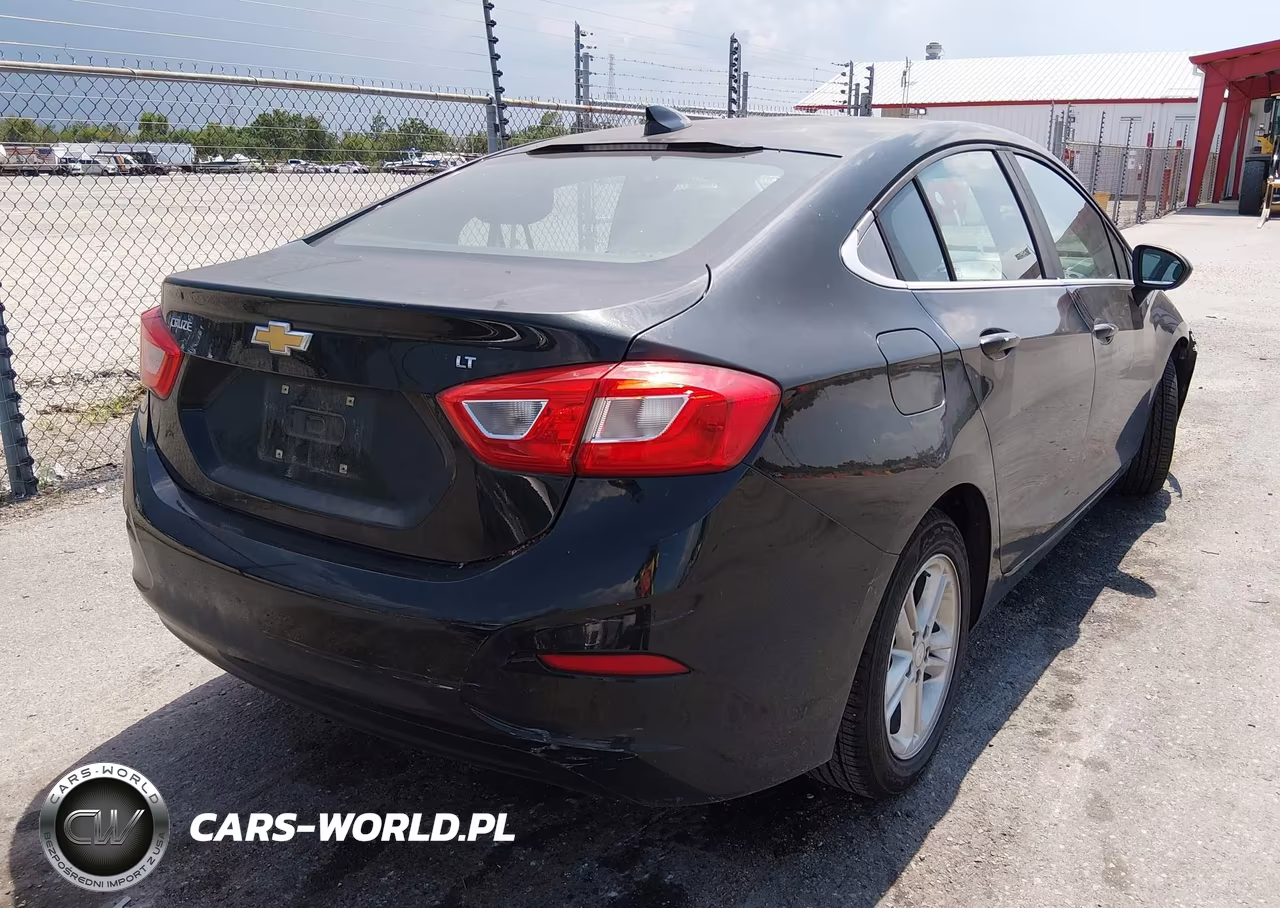 2017 Chevrolet Cruze Lt Auto VIN:1G1BE5SM6H7102485 - 4