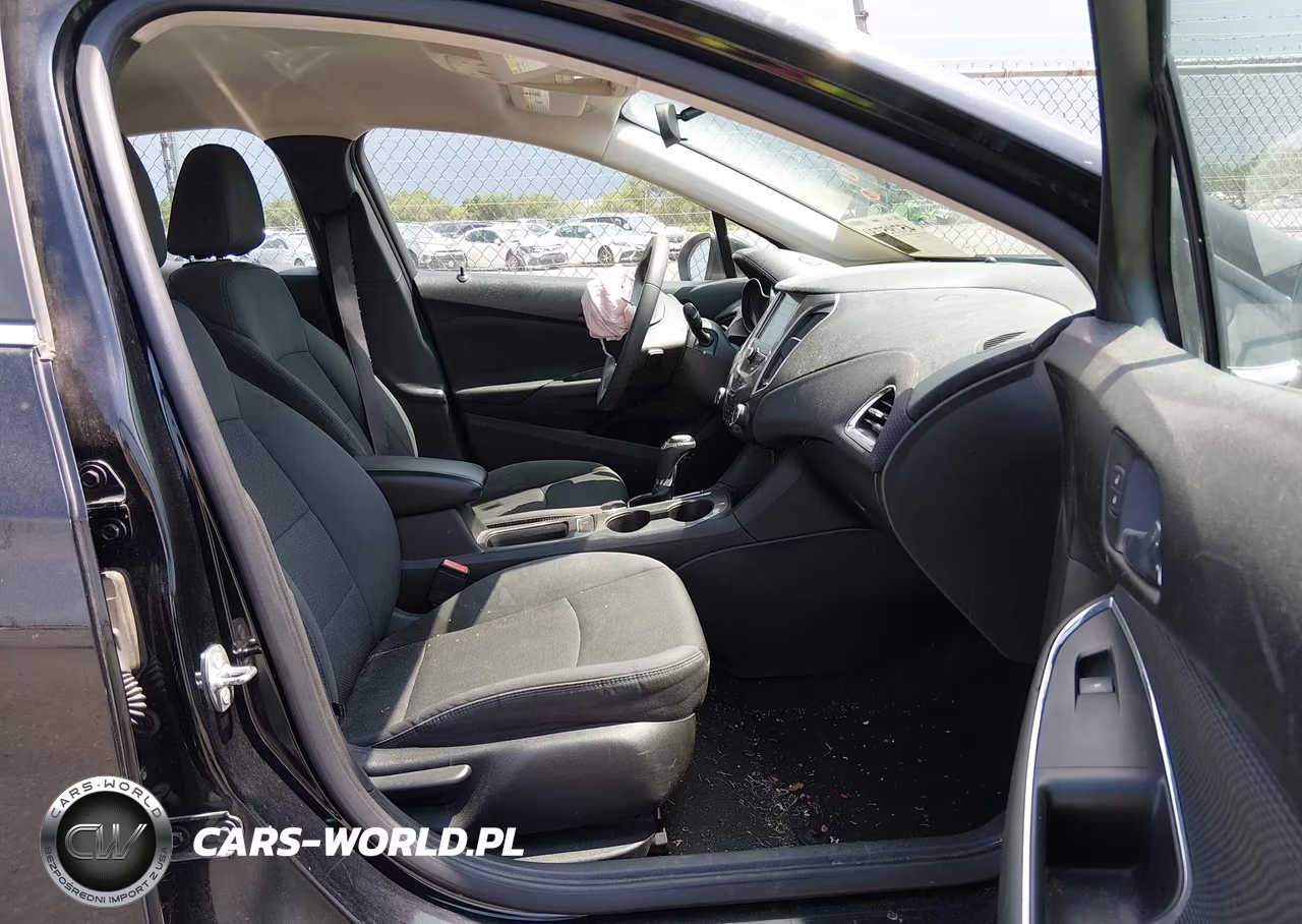 2017 Chevrolet Cruze Lt Auto VIN:1G1BE5SM6H7102485 - 5