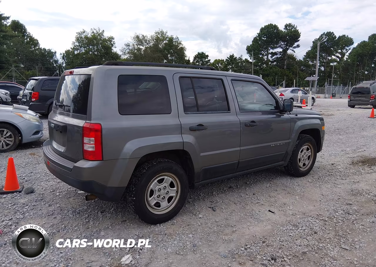 2013 Jeep Patriot Sport VIN:1C4NJPBA0DD109753 - 4