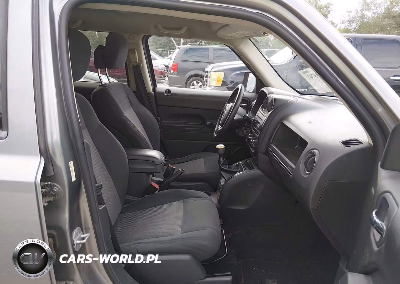 2013 Jeep Patriot Sport VIN:1C4NJPBA0DD109753 - 5