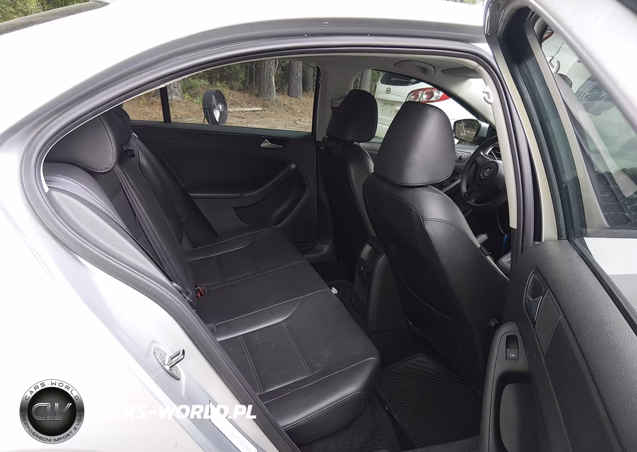 2014 Volkswagen Jetta 1.8T Se VIN:3VWD17AJ2EM279354 - 8