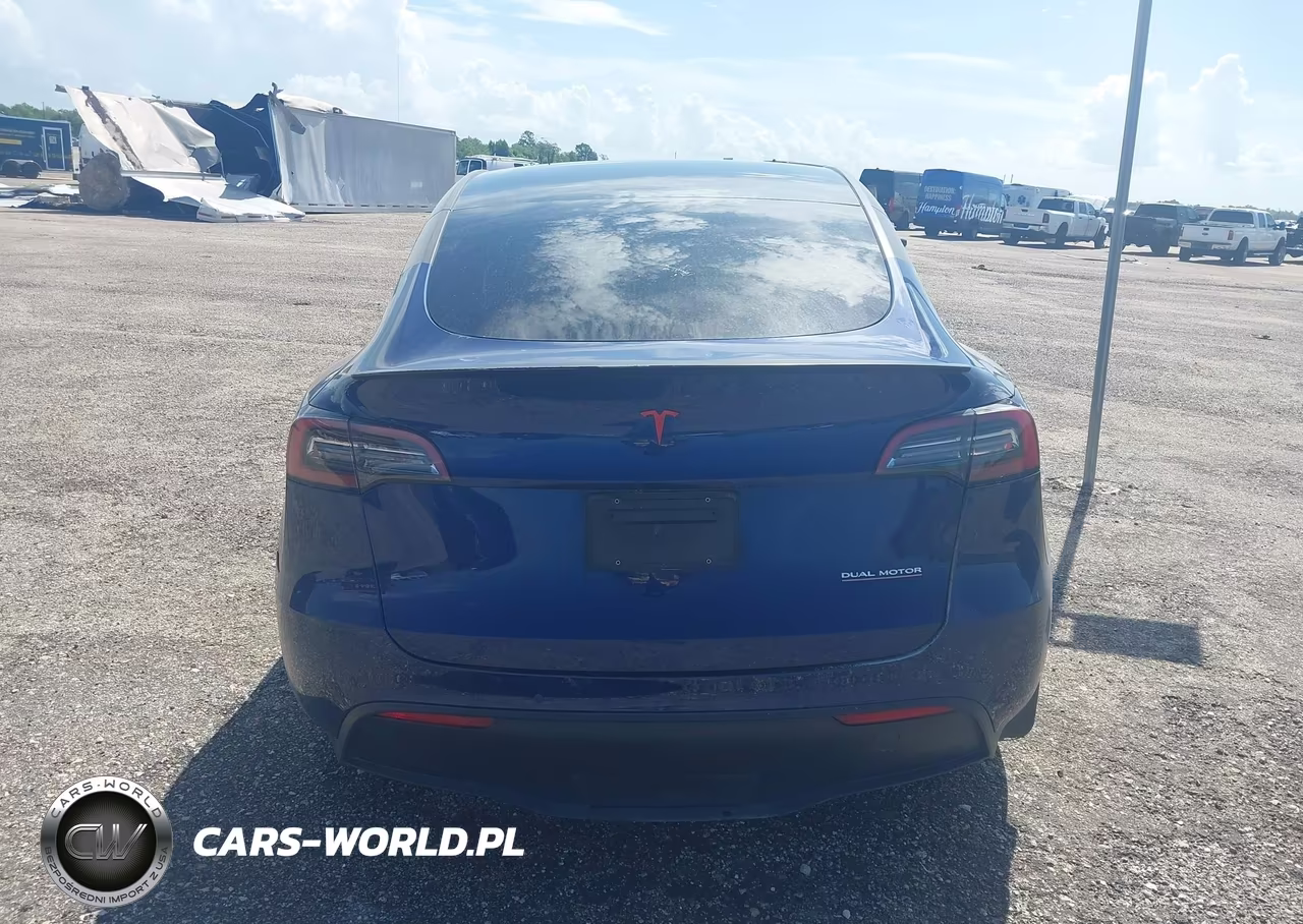 2022 Tesla Model Y Performance Dual Motor All-Wheel Drive VIN:7SAYGDEF2NF380957 - 15