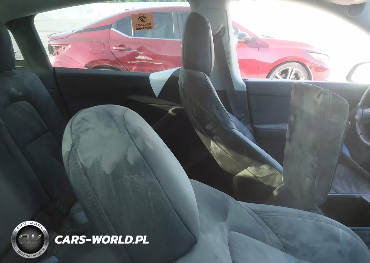 2022 Tesla Model Y Performance Dual Motor All-Wheel Drive VIN:7SAYGDEF2NF380957 - 8