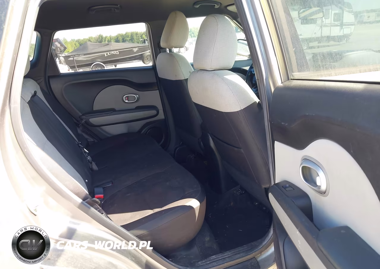 2014 Kia Soul VIN:KNDJN2A22E7108135 - 8