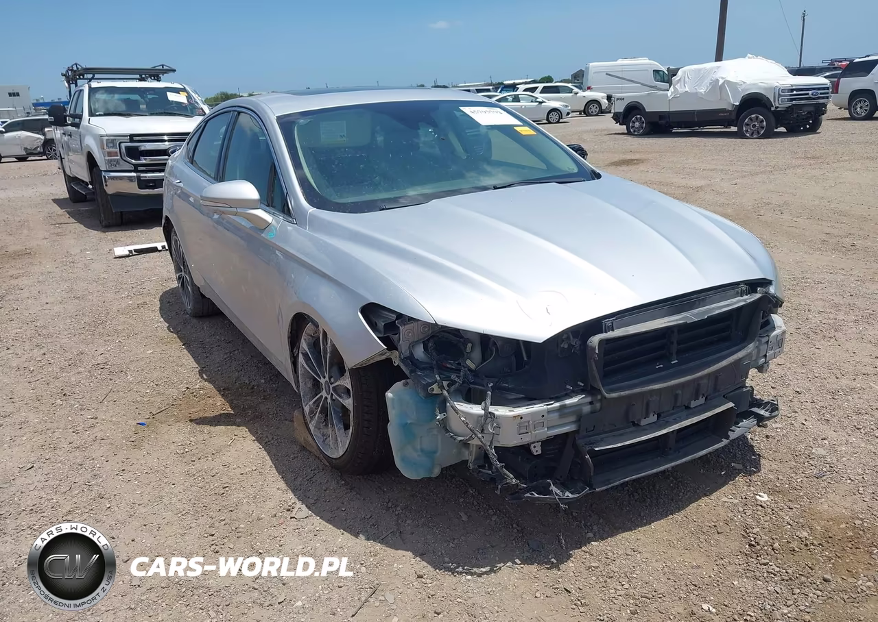 2019 Ford Fusion Titanium – zdjęcie 1 z 17