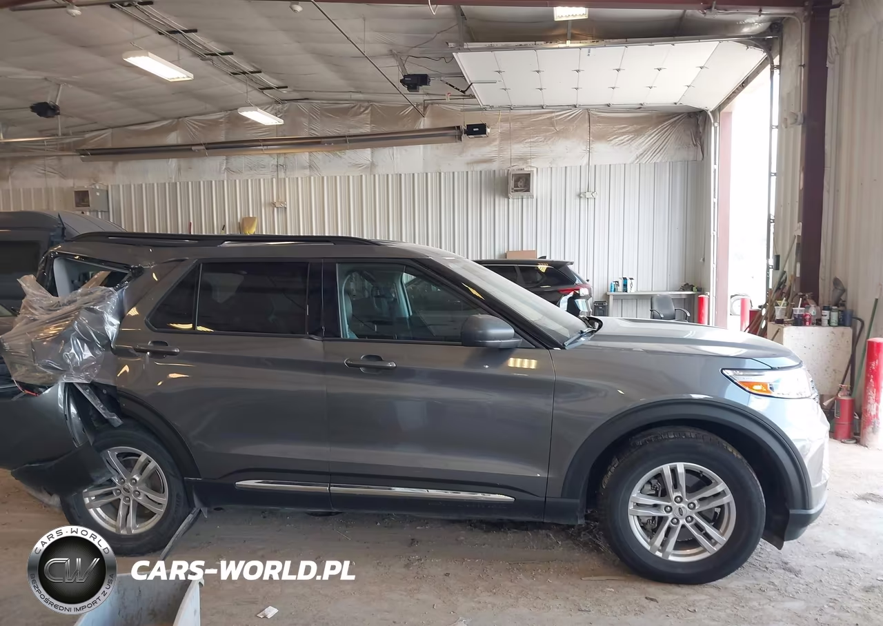2021 Ford Explorer Xlt VIN:1FMSK8DH7MGA93903 - 13