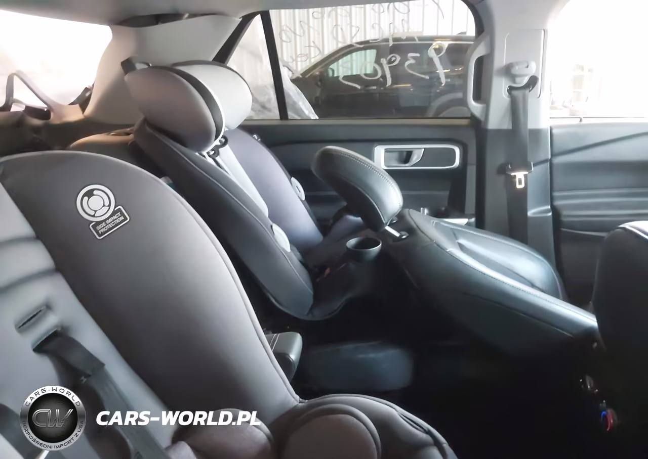 2021 Ford Explorer Xlt VIN:1FMSK8DH7MGA93903 - 8