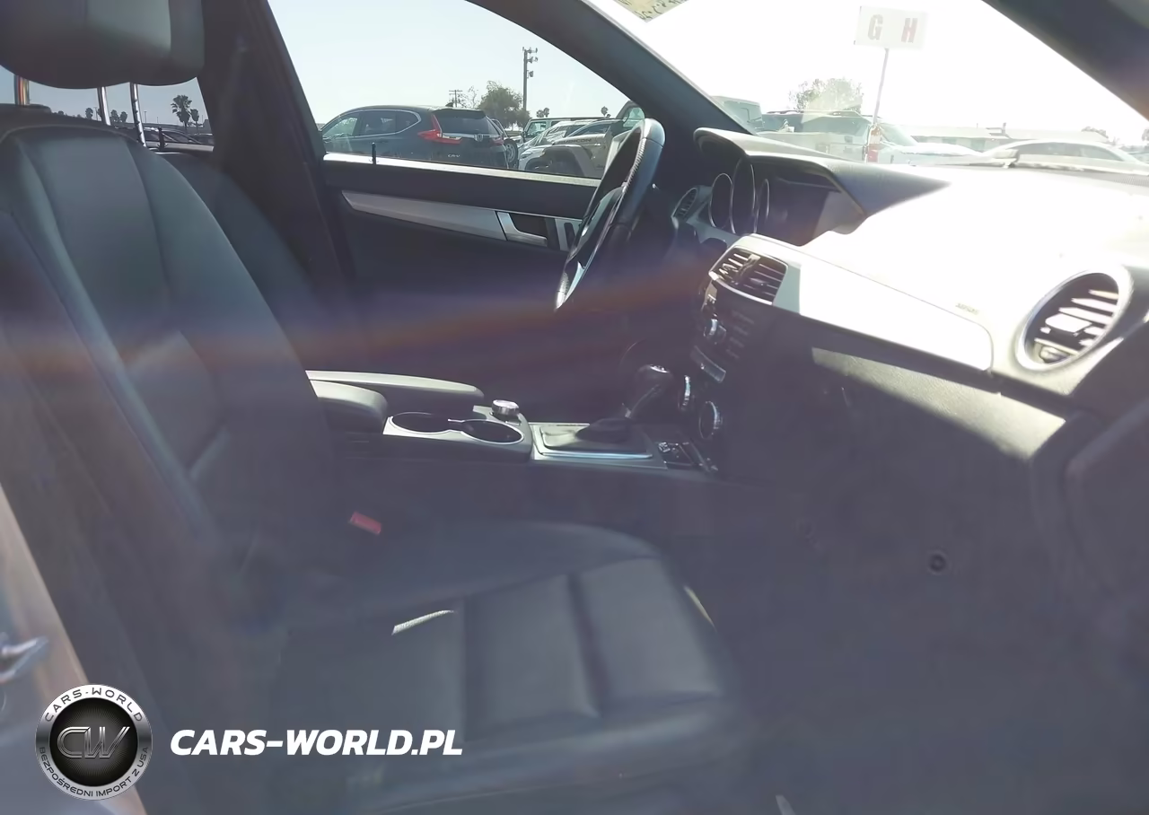 2013 Mercedes-Benz C 250 Sport VIN:WDDGF4HB2DA845383 - 5