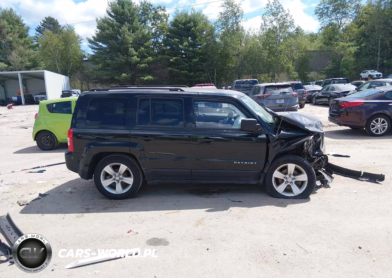 2013 Jeep Patriot Latitude VIN:1C4NJPFB3DD211115 - 14