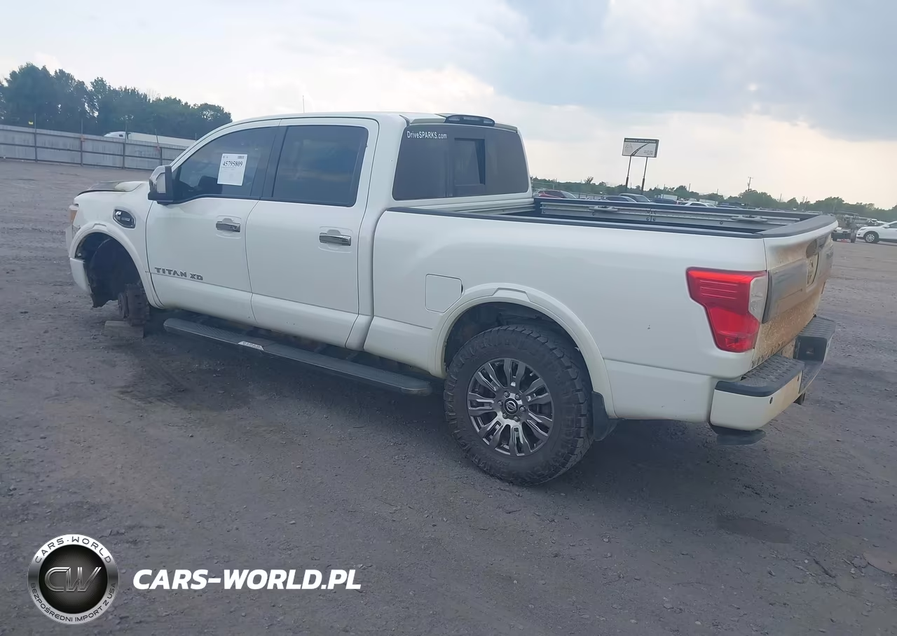 2017 Nissan Titan Xd Platinum Reserve Diesel VIN:1N6BA1F46HN520639 - 3