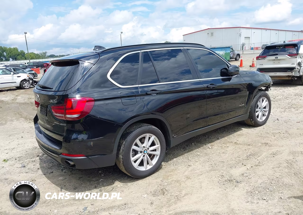 2015 BMW X5 xDrive35I VIN:5UXKR0C52F0K64303 - 4