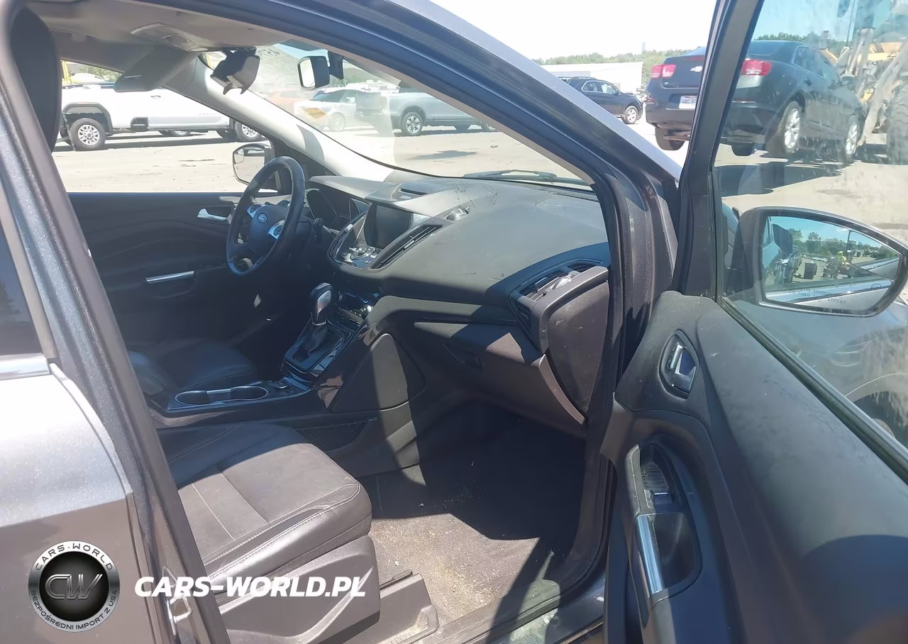 2014 Ford Escape Titanium VIN:1FMCU0J90EUD30571 - 5