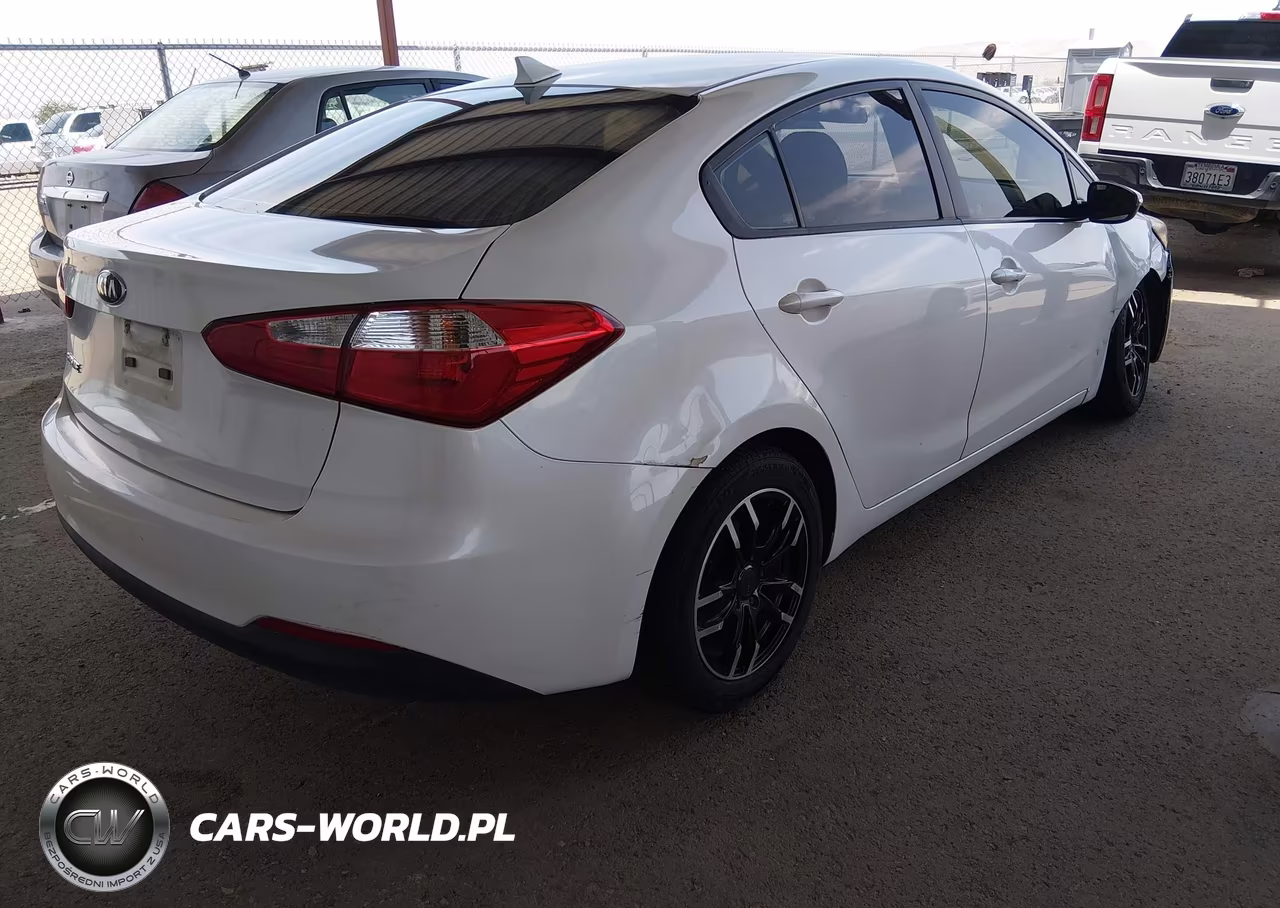 2015 Kia Forte Lx VIN:KNAFX4A65F5399285 - 4