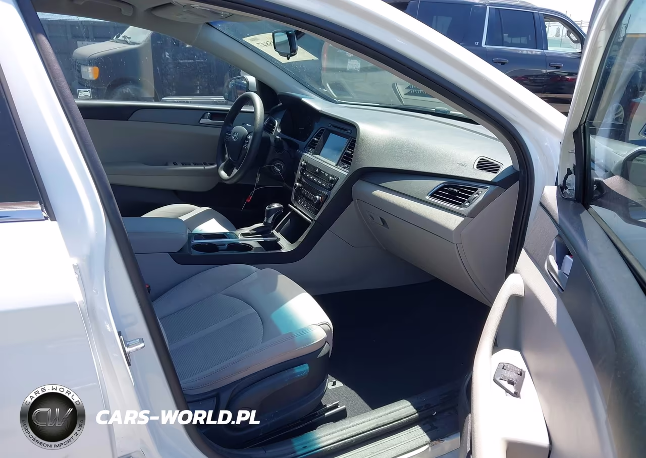 2017 Hyundai Sonata Eco VIN:5NPE24AAXHH494896 - 5