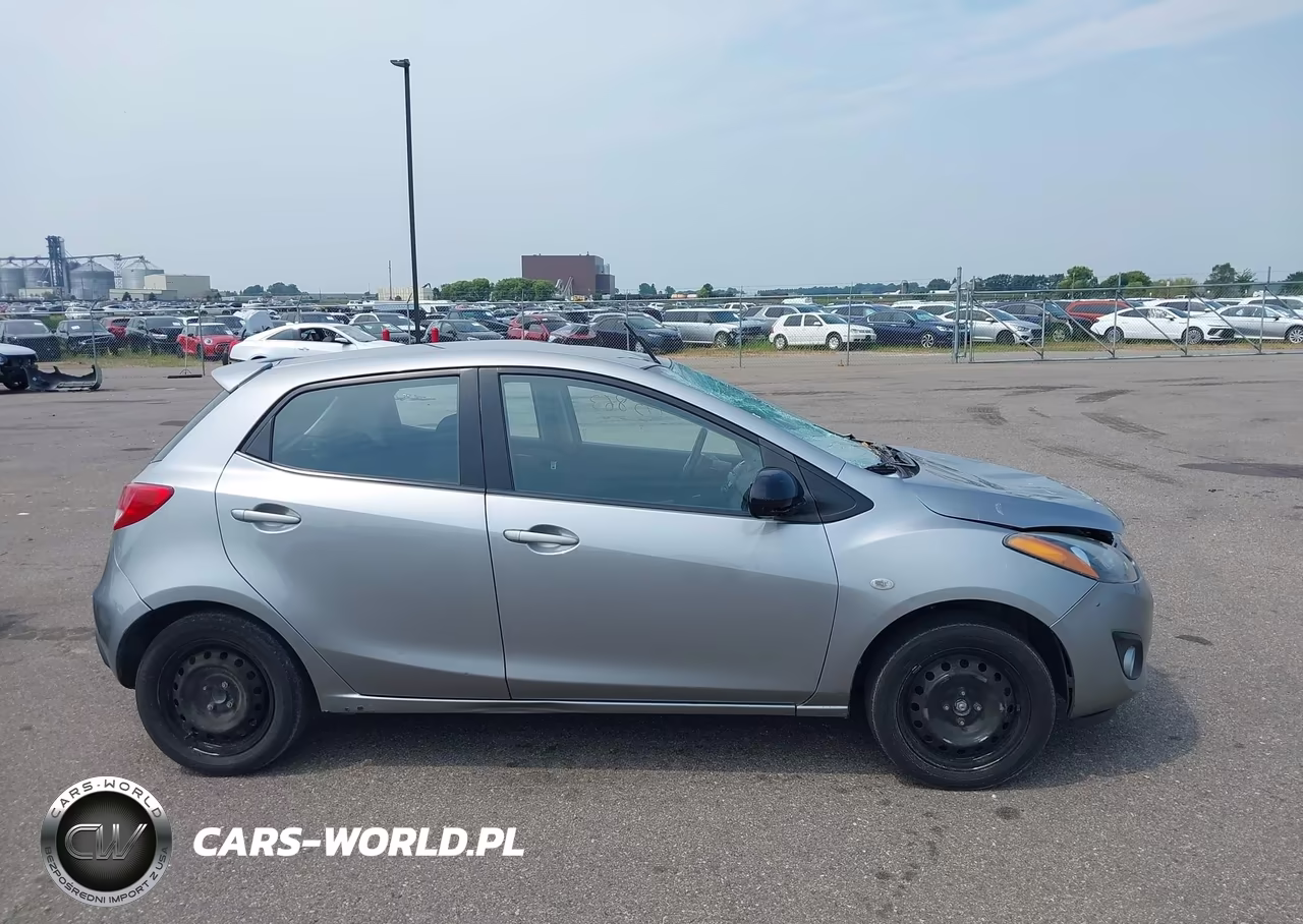 2013 Mazda Mazda2 Touring VIN:JM1DE1LY3D0165718 - 14