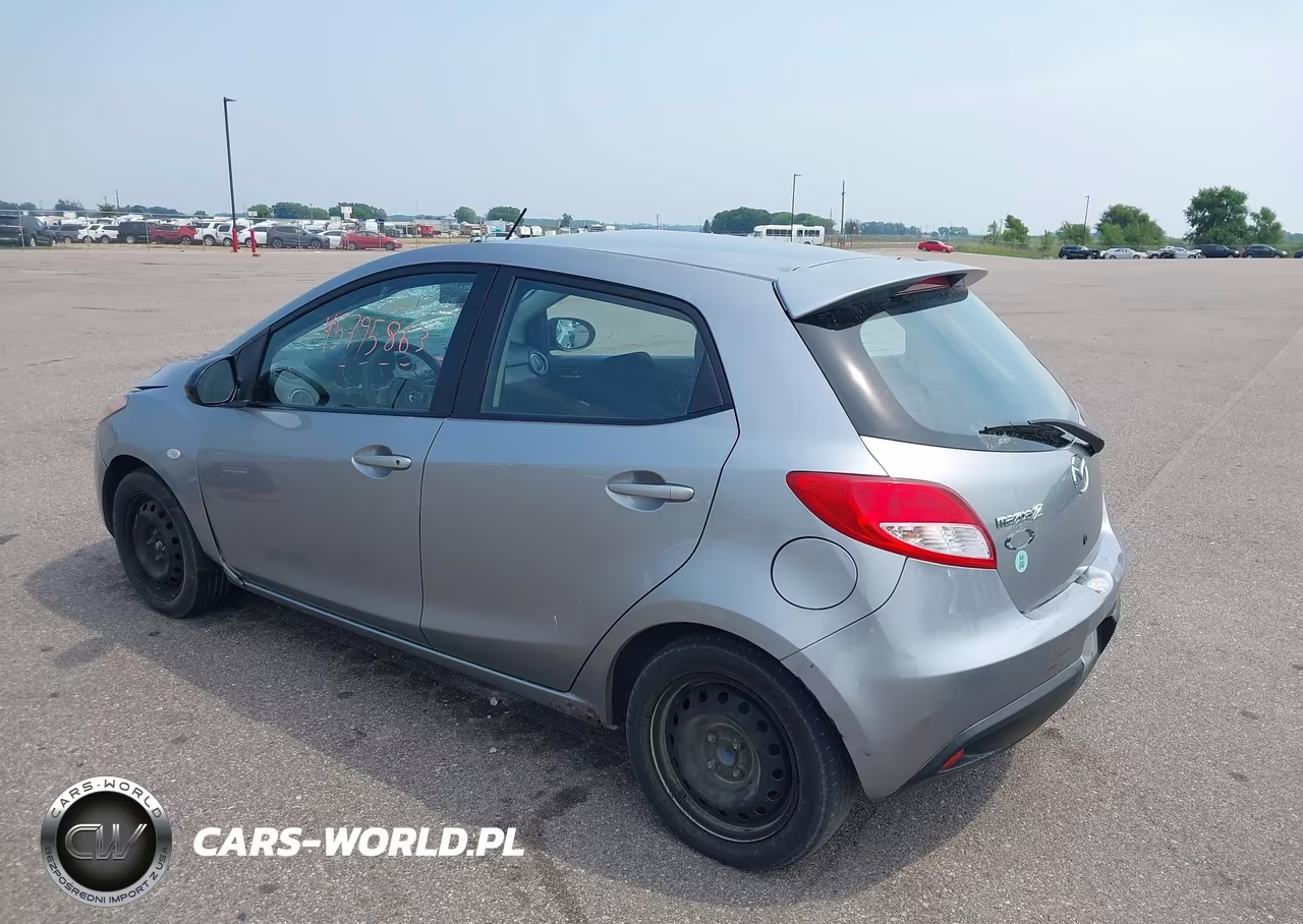 2013 Mazda Mazda2 Touring VIN:JM1DE1LY3D0165718 - 3