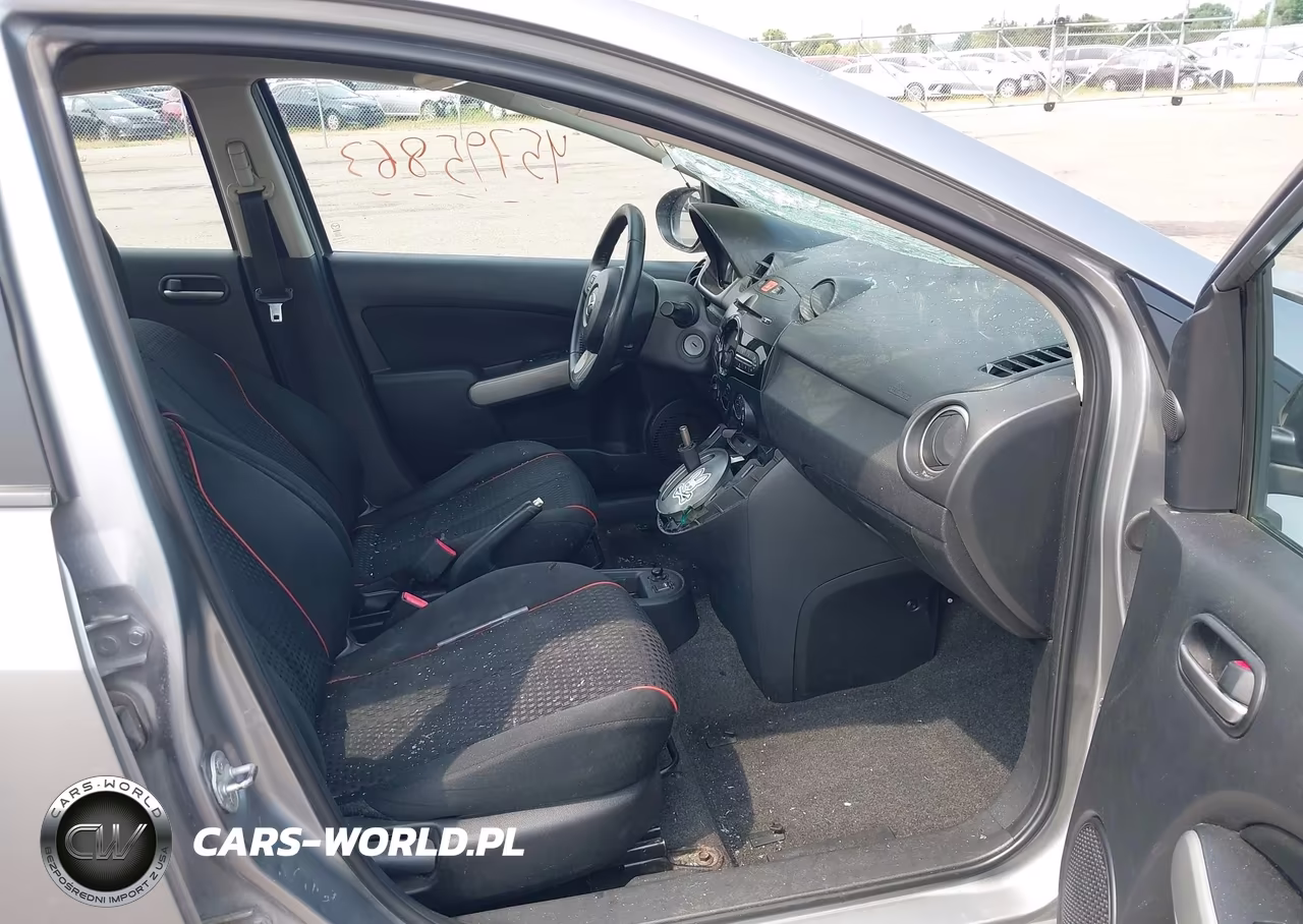 2013 Mazda Mazda2 Touring VIN:JM1DE1LY3D0165718 - 5