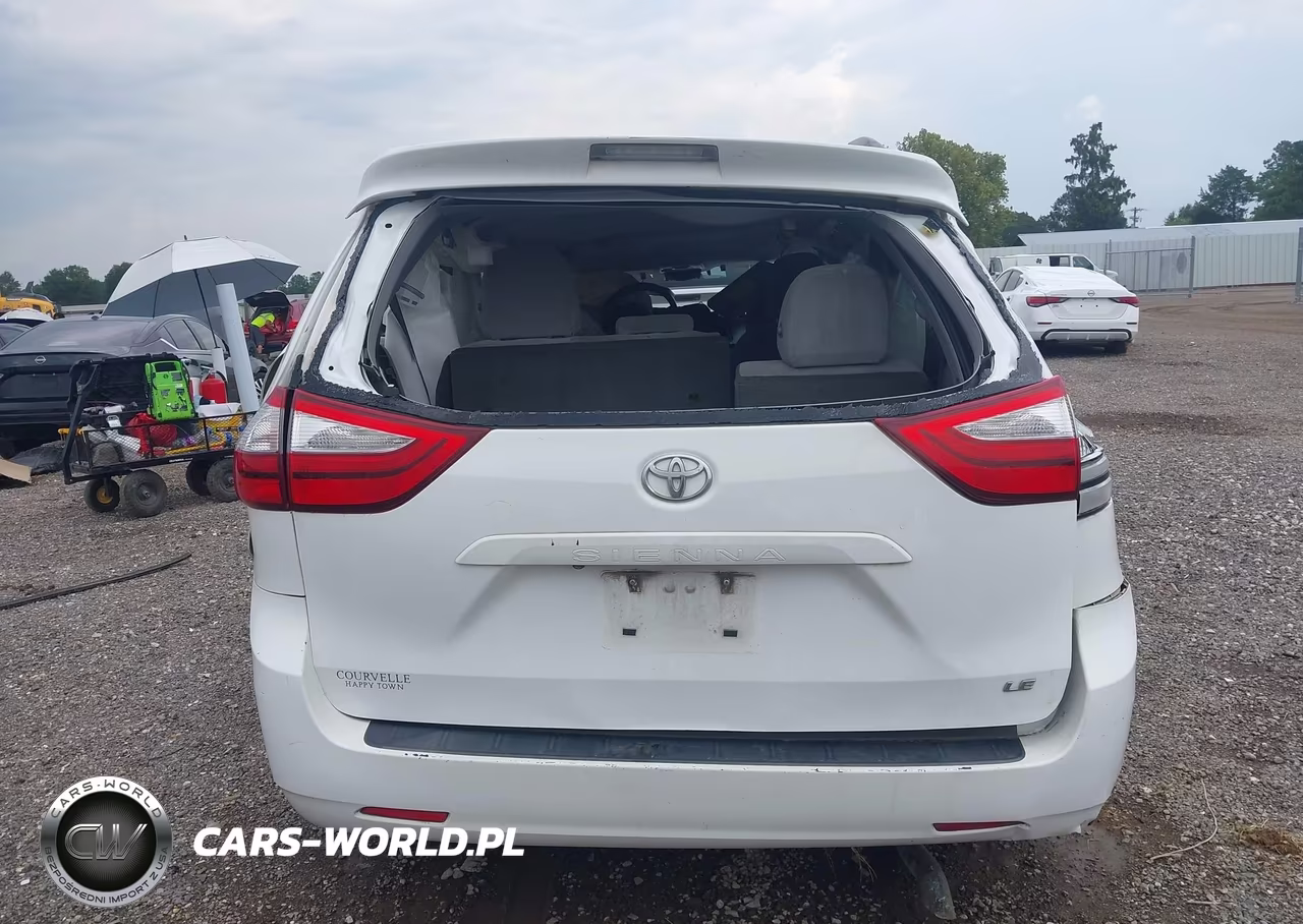 2016 Toyota Sienna Le 8 Passenger VIN:5TDKK3DCXGS766026 - 16