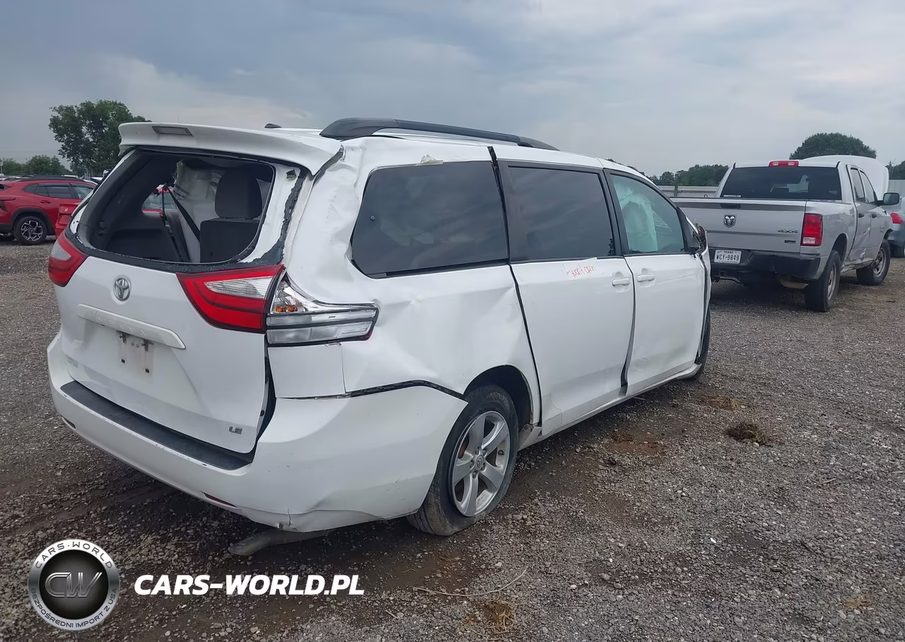 2016 Toyota Sienna Le 8 Passenger VIN:5TDKK3DCXGS766026 - 4