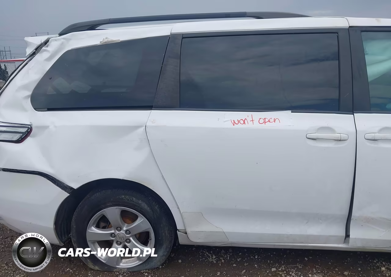 2016 Toyota Sienna Le 8 Passenger VIN:5TDKK3DCXGS766026 - 8