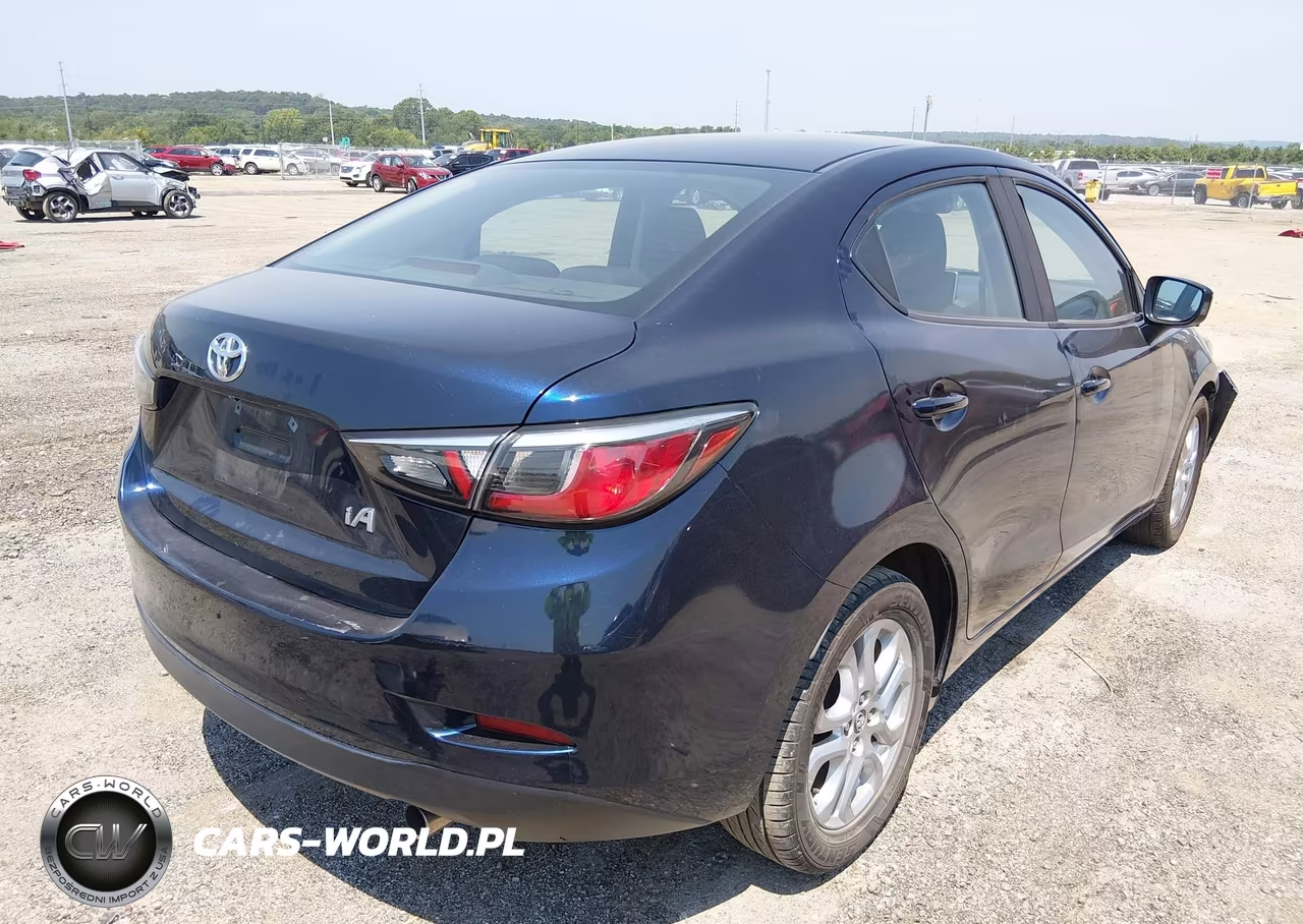 2018 Toyota Yaris Ia VIN:3MYDLBYV9JY323458 - 4