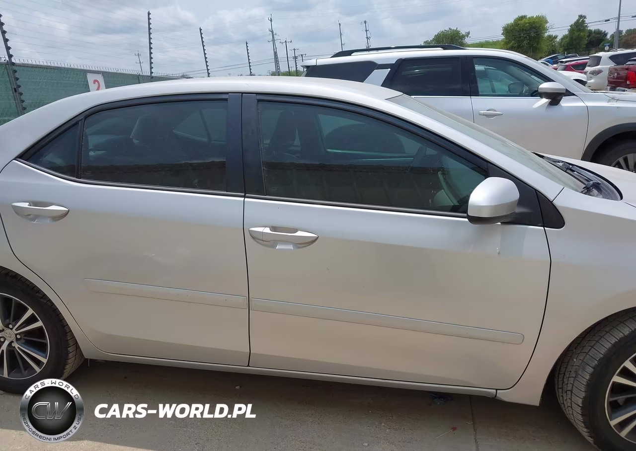 2016 Toyota Corolla Le Plus VIN:5YFBURHE6GP450608 - 14
