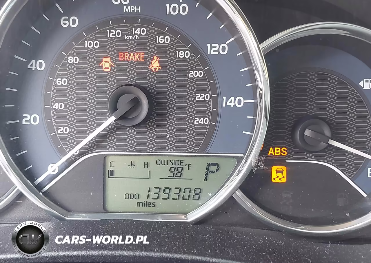 2016 Toyota Corolla Le Plus VIN:5YFBURHE6GP450608 - 16