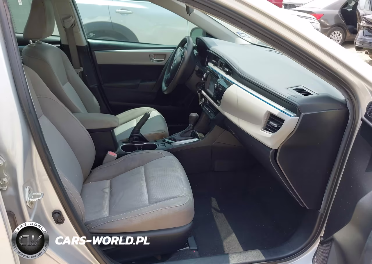 2016 Toyota Corolla Le Plus VIN:5YFBURHE6GP450608 - 5