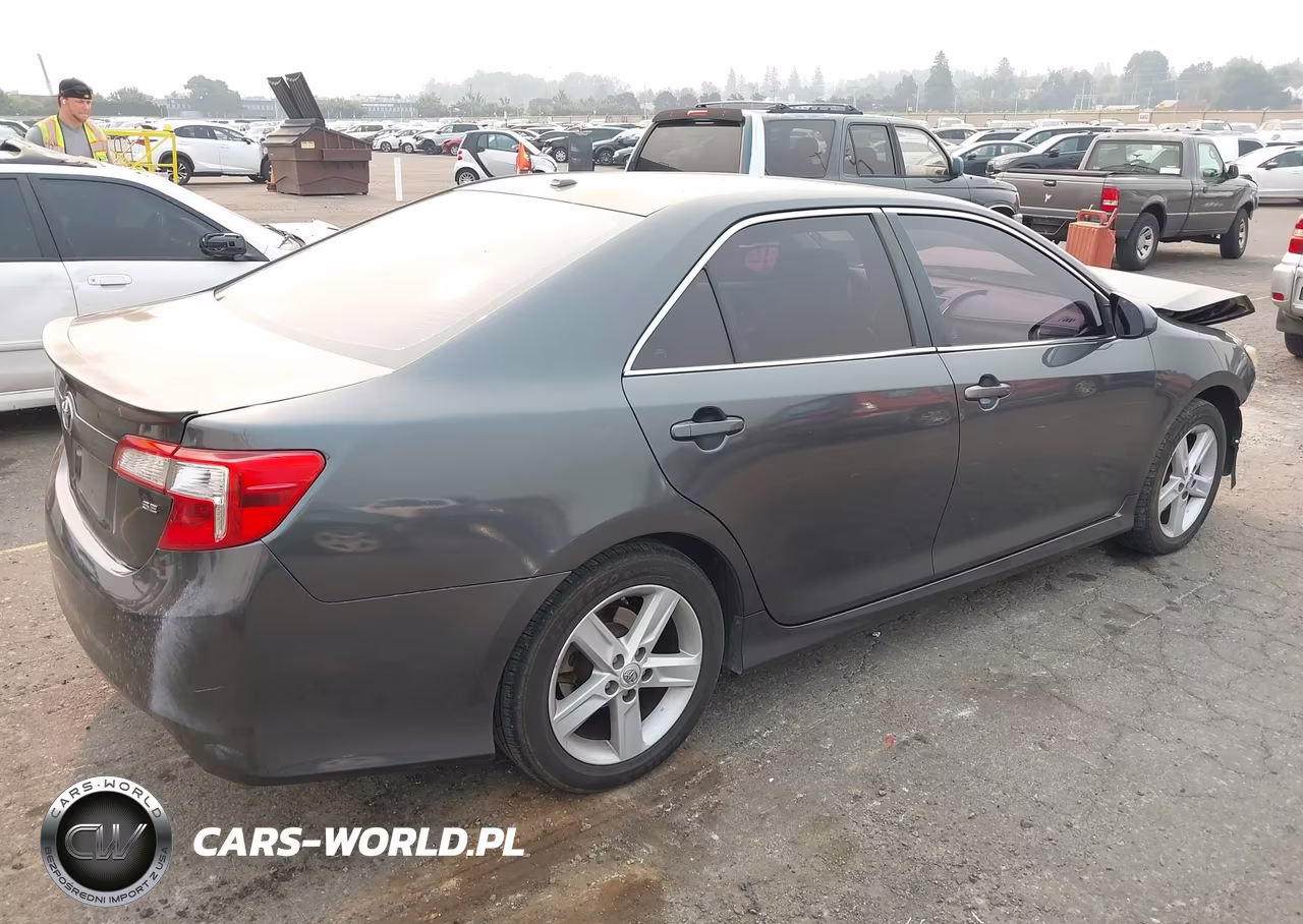 2012 Toyota Camry Se VIN:4T1BF1FK6CU613450 - 4