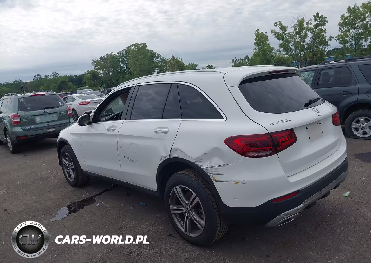 2021 Mercedes-Benz Glc 300 4Matic Suv VIN:W1N0G8EB7MF883692 - 3