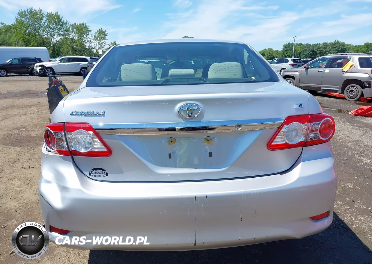 2011 Toyota Corolla Le VIN:JTDBU4EE4BJ101838 - 16