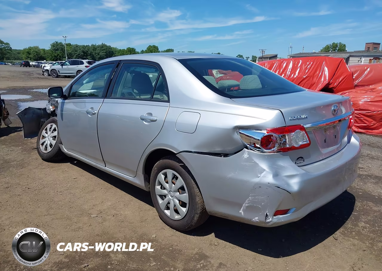 2011 Toyota Corolla Le VIN:JTDBU4EE4BJ101838 - 17