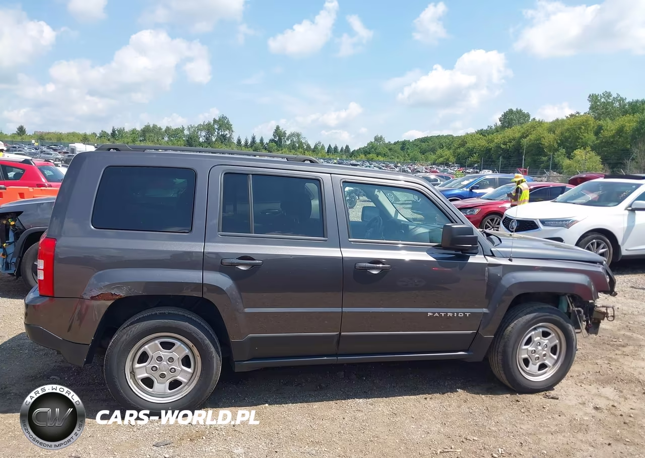 2015 Jeep Patriot Sport VIN:1C4NJPBB4FD211164 - 13