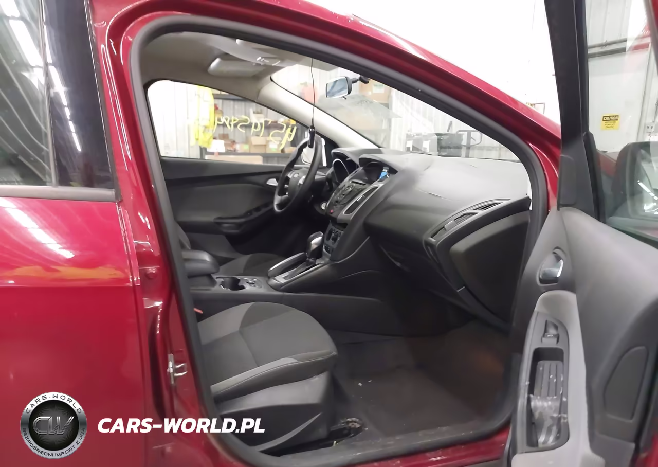 2013 Ford Focus Se VIN:1FADP3F20DL261873 - 5