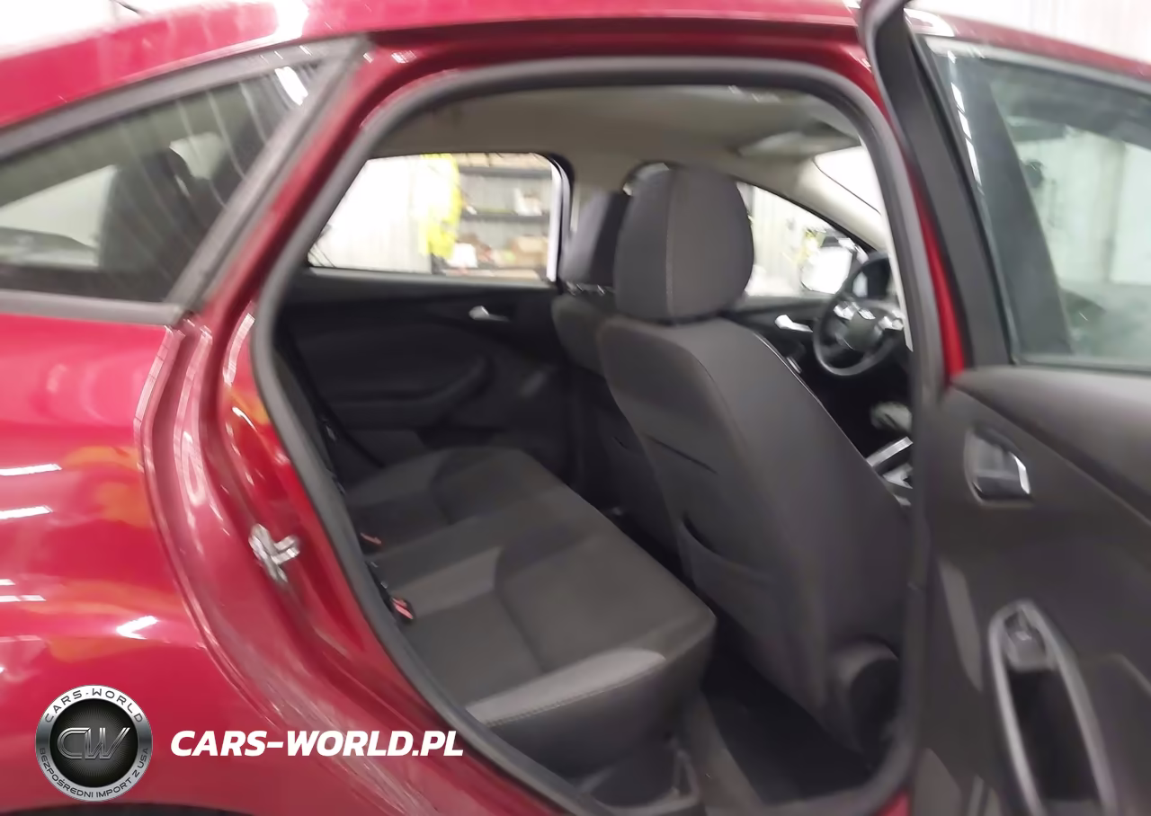 2013 Ford Focus Se VIN:1FADP3F20DL261873 - 8