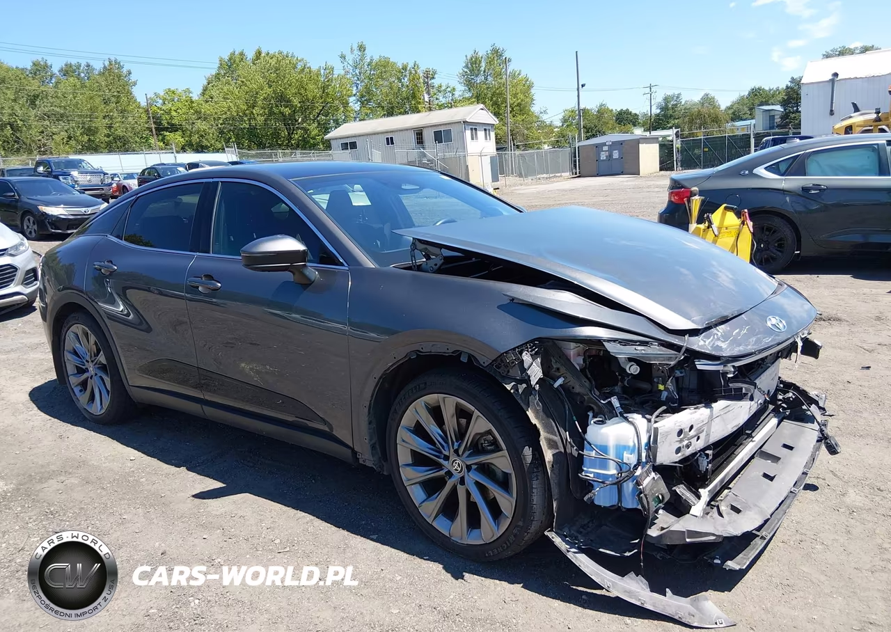 2023 Toyota Crown Limited – zdjęcie 1 z 16