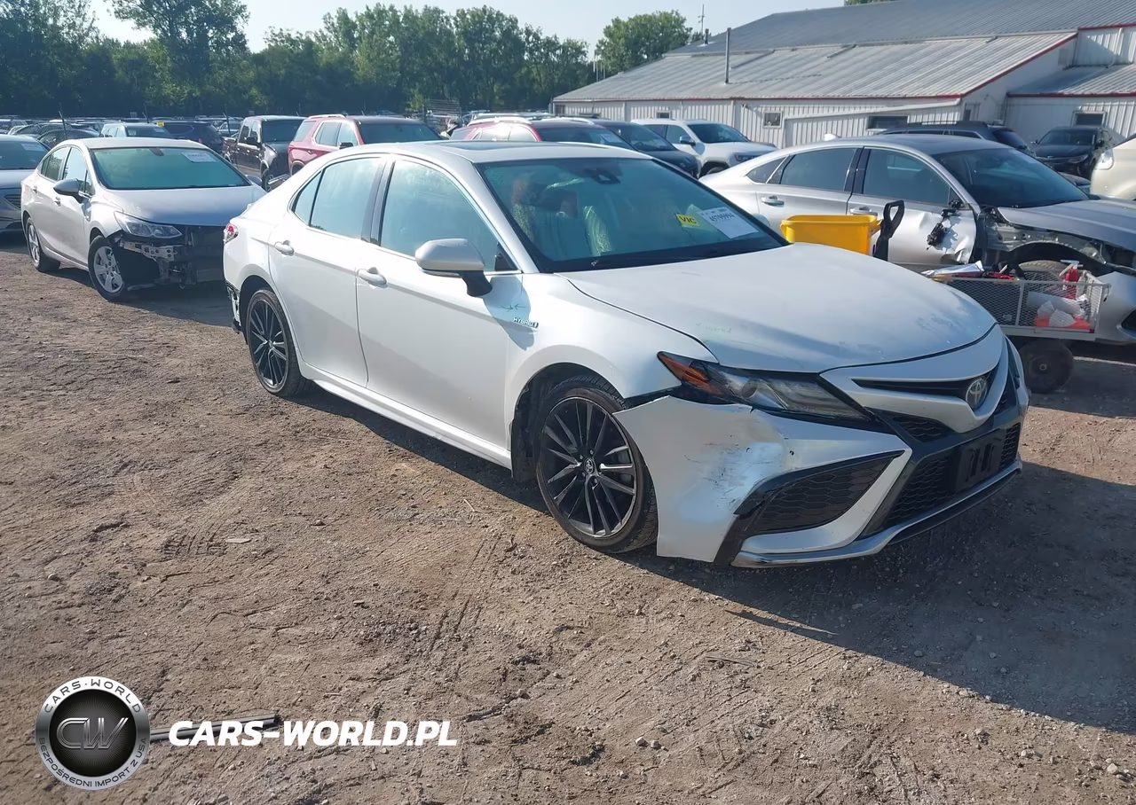 2021 Toyota Camry Xse Hybrid
