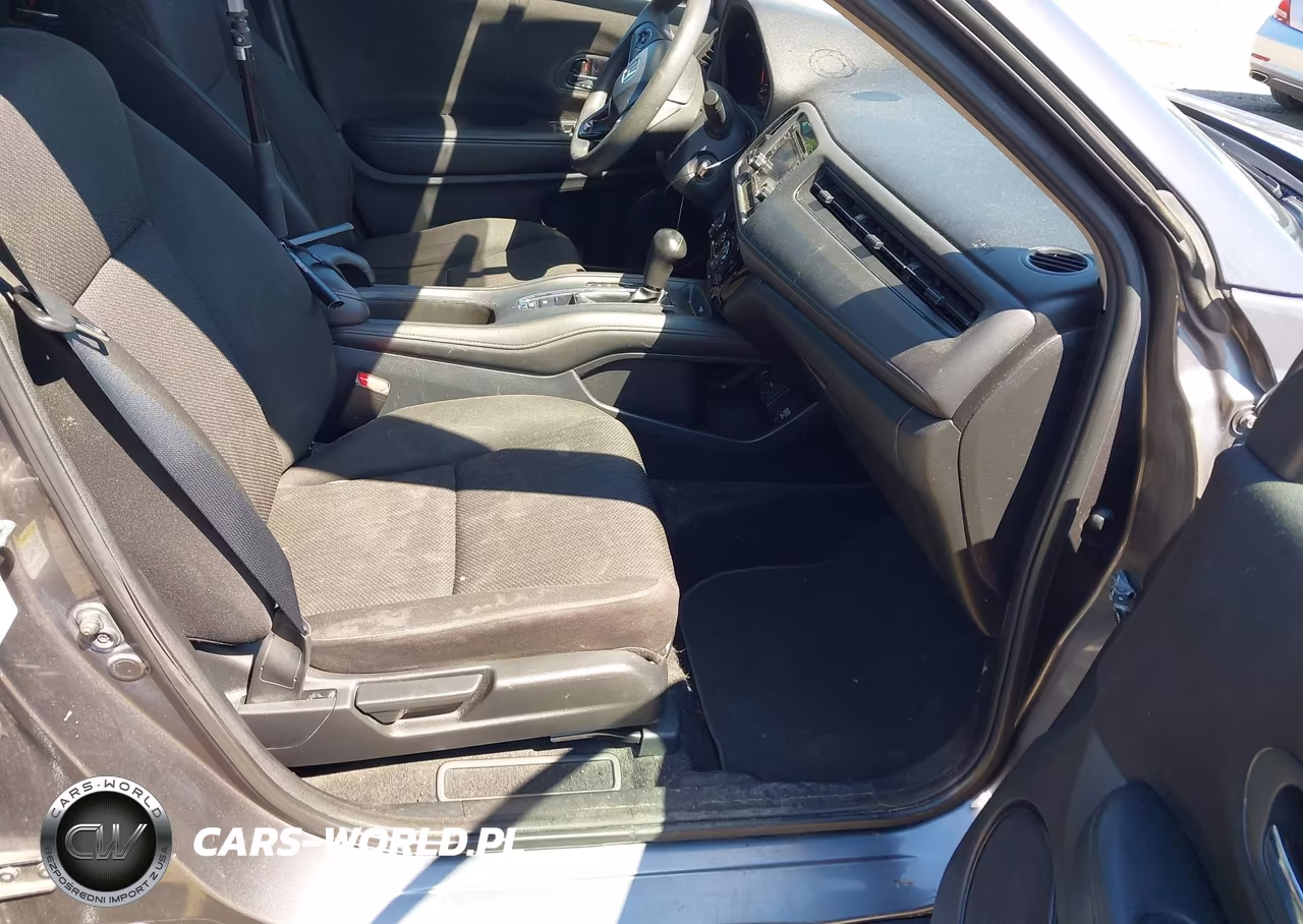 2016 Honda Hr-V Lx VIN:3CZRU6H37GM721124 - 5