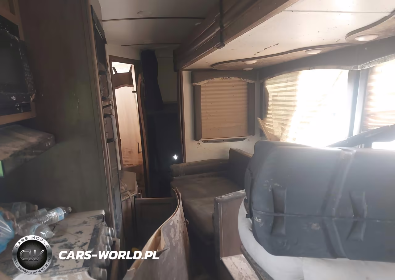2020 Keystone Rv Other VIN:4YDT29B2XLV501704 - 8