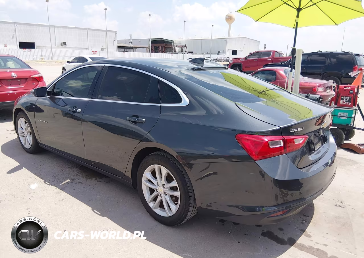 2018 Chevrolet Malibu Lt VIN:1G1ZD5ST9JF243569 - 3