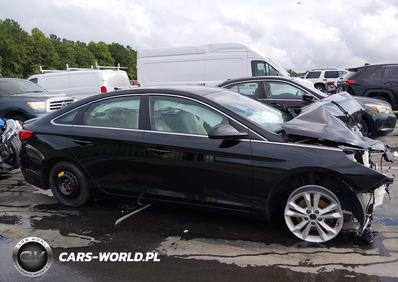 2015 Hyundai Sonata Se VIN:5NPE24AF2FH158605 - 13
