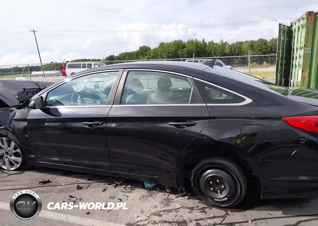 2015 Hyundai Sonata Se VIN:5NPE24AF2FH158605 - 14
