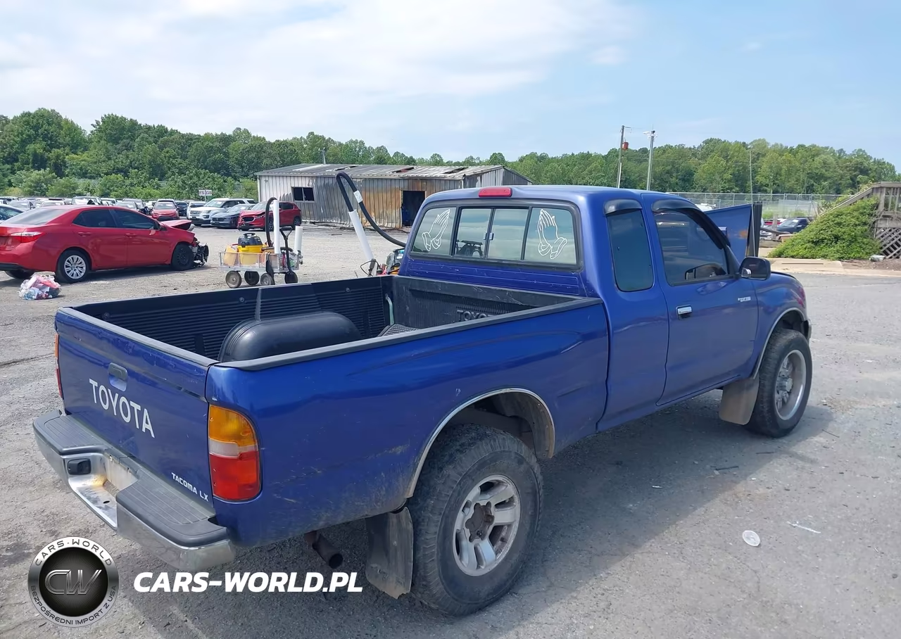1997 Toyota Tacoma VIN:4TAWM72N4VZ282691 - 4