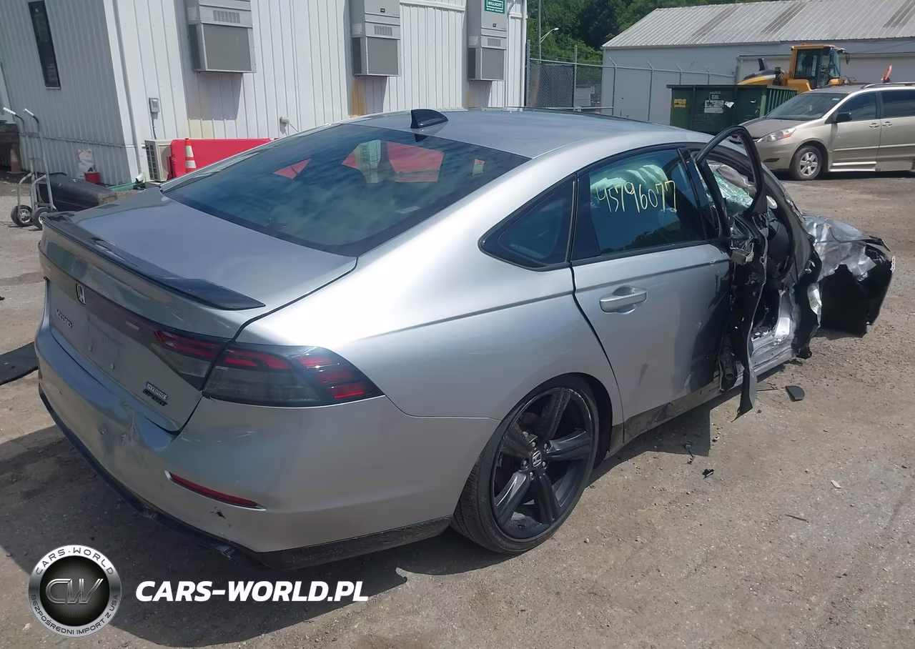 2023 Honda Accord Hybrid Sport-L VIN:1HGCY2F7XPA018565 - 4